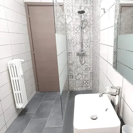 Interno1 Policlinico 3* בארי